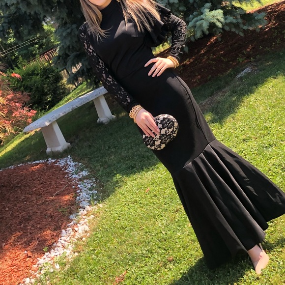 Dresses & Skirts - Black evening dress
